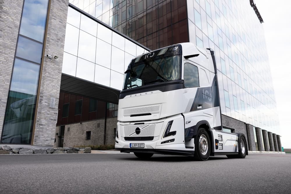 Volvo releases special-edition truck to celebrate its 100 year anniversary