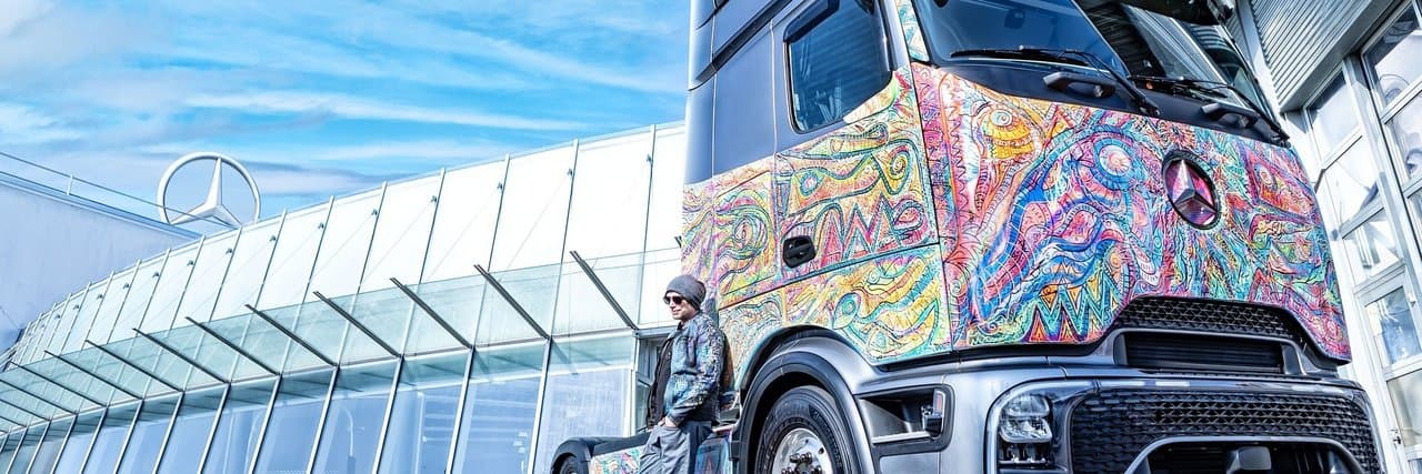 Rolling Canvas: Art Edition of the Actros L ProCabin