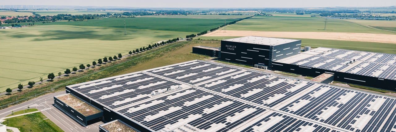 Daimler Truck Global Parts Center is now in full operation: Spare parts shipping from Halberstadt to Mercedes-Benz truck customers worldwide