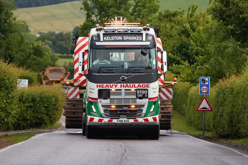 Kelston Sparkes Group makes big move with new range-topping Volvo FH16 780