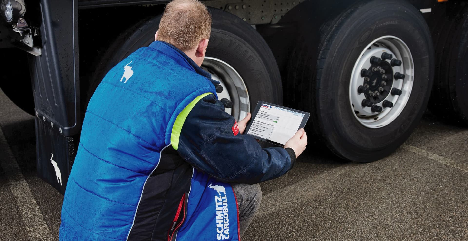 Schmitz Cargobull builds EBPMS technology into Manchester-made trailers
