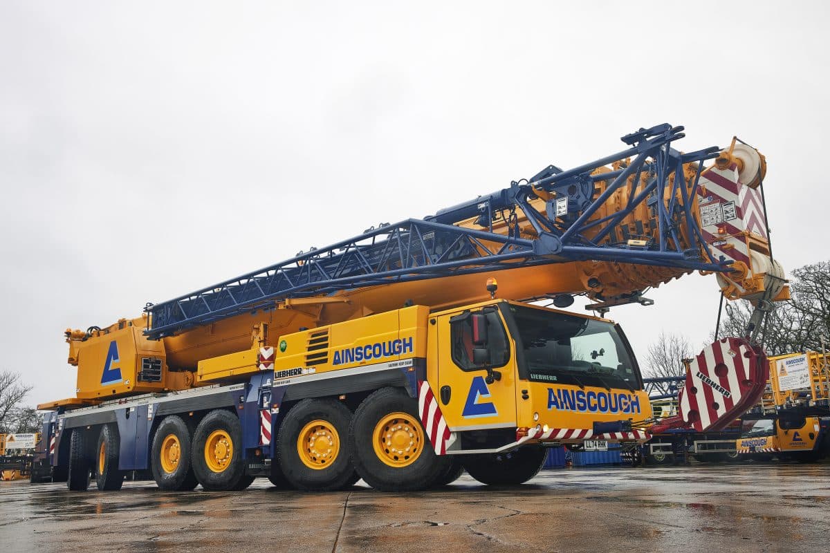 MICHELIN TAKES AINSCOUGH CRANE HIRE TO NEW HEIGHTS WITH BLOCKBUSTER DEAL