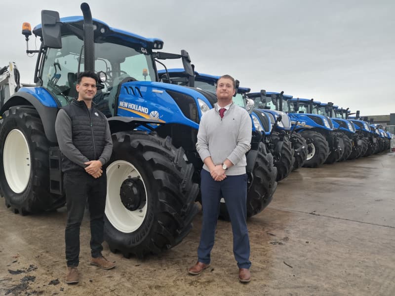 BRIDGESTONE’S VX-TRACTOR IN BIGGEST NEW HOLLAND BREAKTHROUGH