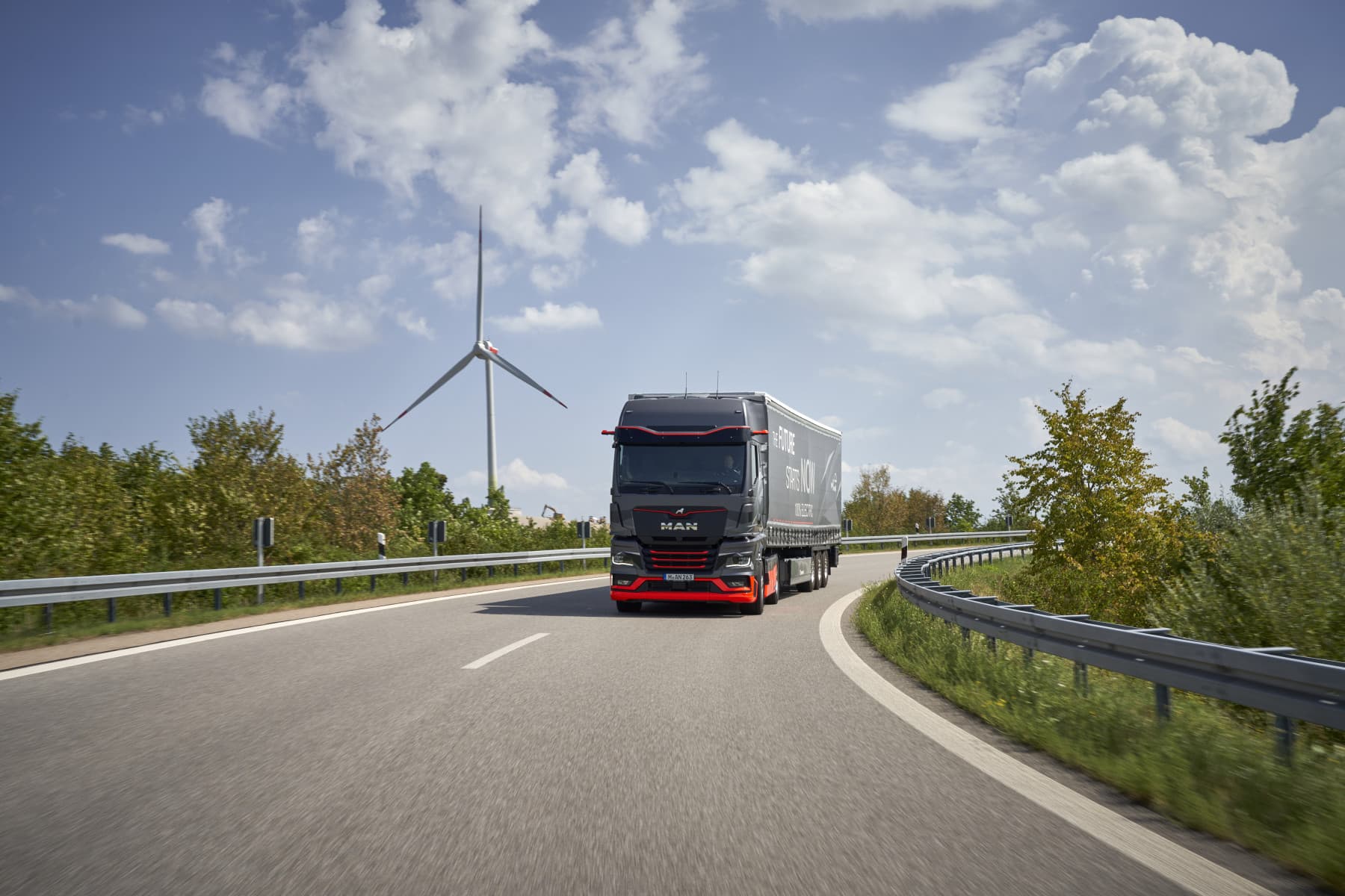 Successful market launch of the new MAN eTruck