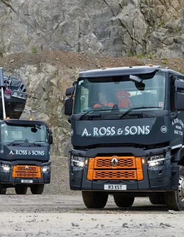 Leiths (Scotland) Ltd adds Renault Trucks tippers to A Ross & Sons line-up.