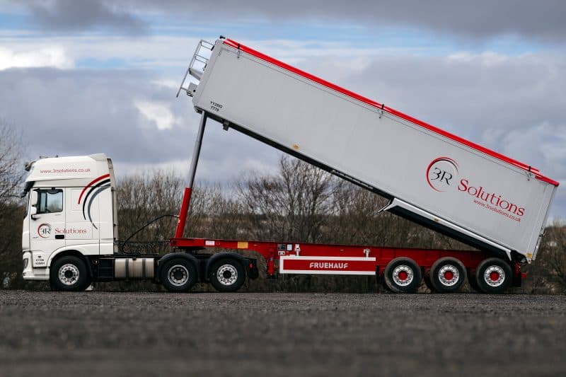 3R SOLUTIONS APPLAUDS FRUEHAUF FOR QUICK TURNAROUND OF NEW TIPPERS