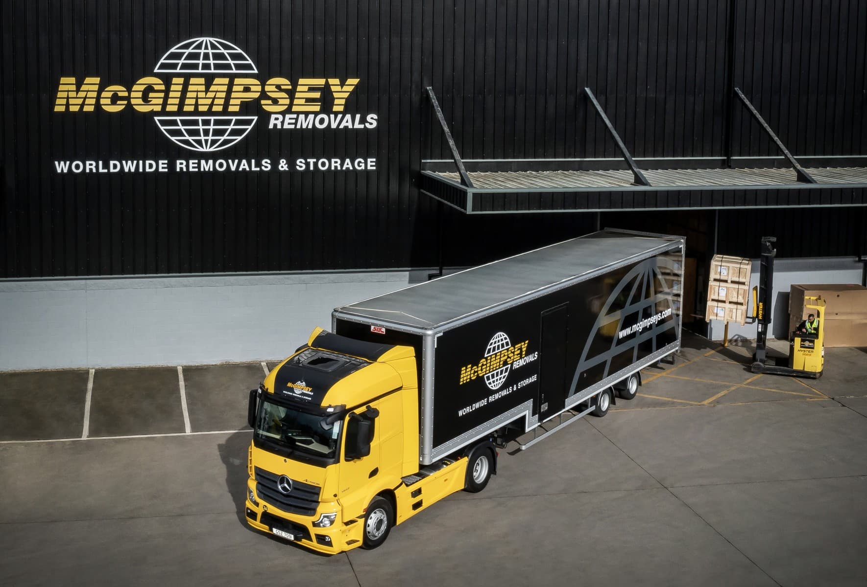 McGimpsey moves ahead with new Mercedes-Benz Actros from MBNI Truck & Van