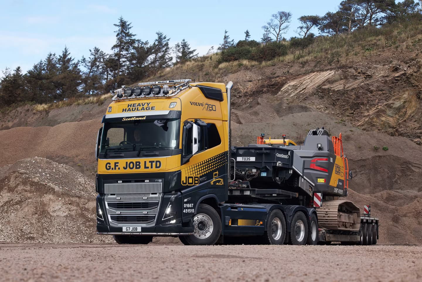New Volvo FH16 780 flagship is just the job for scottish heavy haulage business