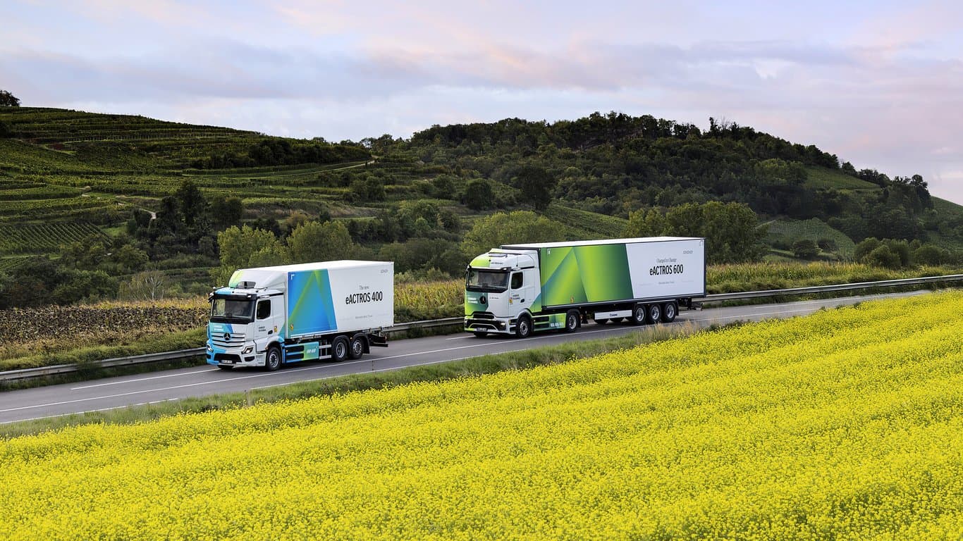 Mercedes-Benz Trucks presents the new eActros 400 based on the eActros 600 - numerous new variants available