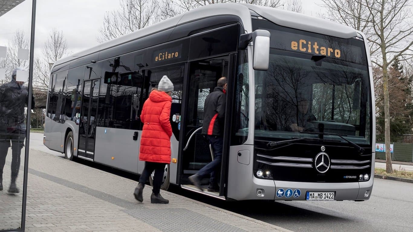 New electric bus partnership: SWO Mobil in Osnabrück orders 19 Mercedes-Benz eCitaro buses