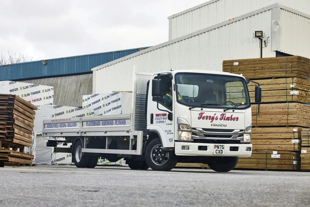 Terry’s Timber nails down new 7.5-tonne Isuzu