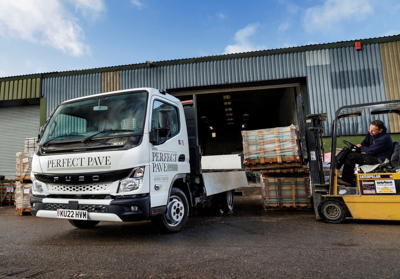 ALL-NEW FUSO CANTER IS NOW THE ‘BIG CHEESE’ AT CHEDDAR’S PERFECT PAVE