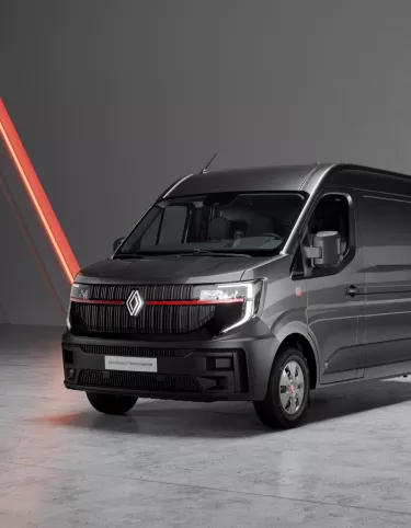 New generation Renault Trucks Master Red EDITION: efficient and versatile