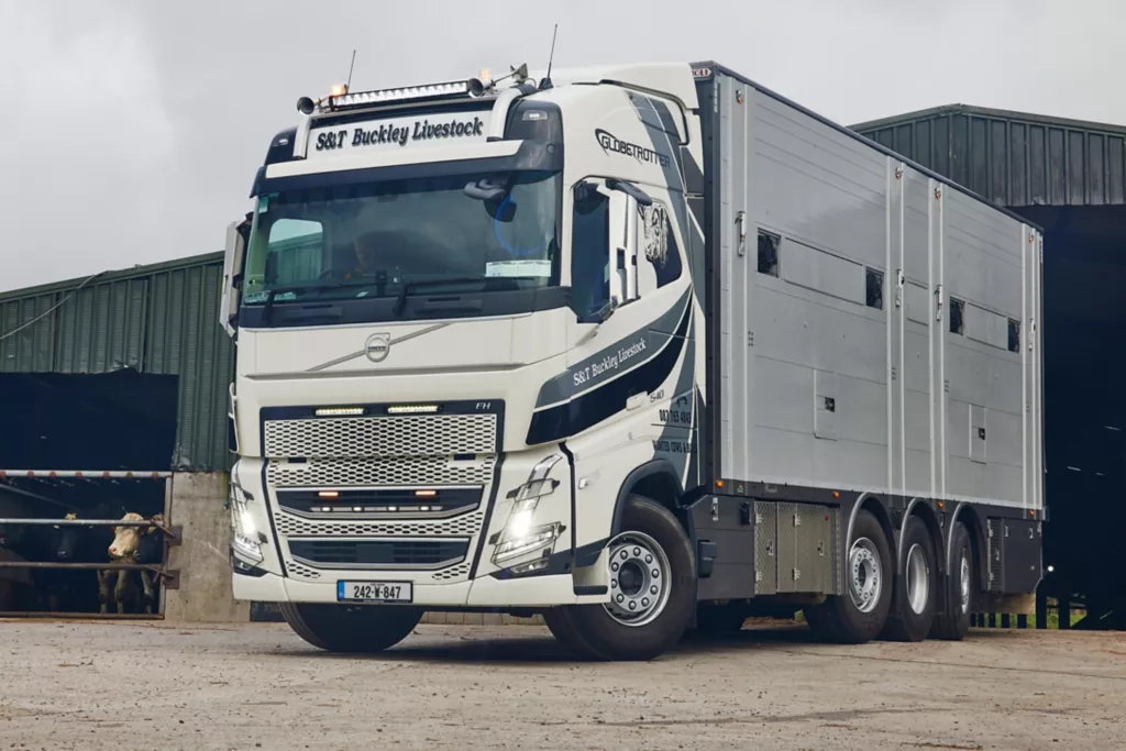 S & T Buckley Livestock returns to Volvo for new FH tridem
