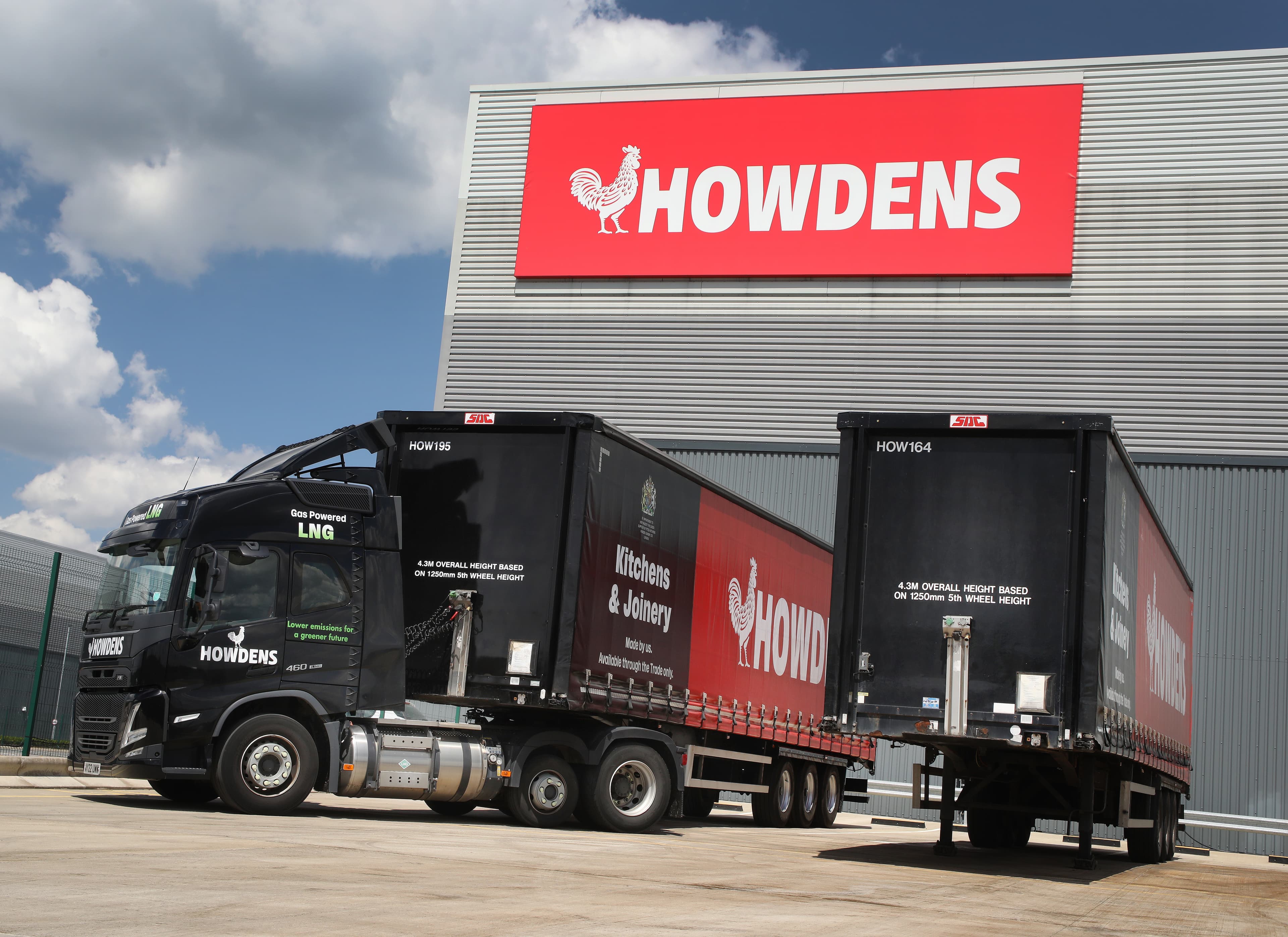TIP refurbishes 400 trailers for Howdens