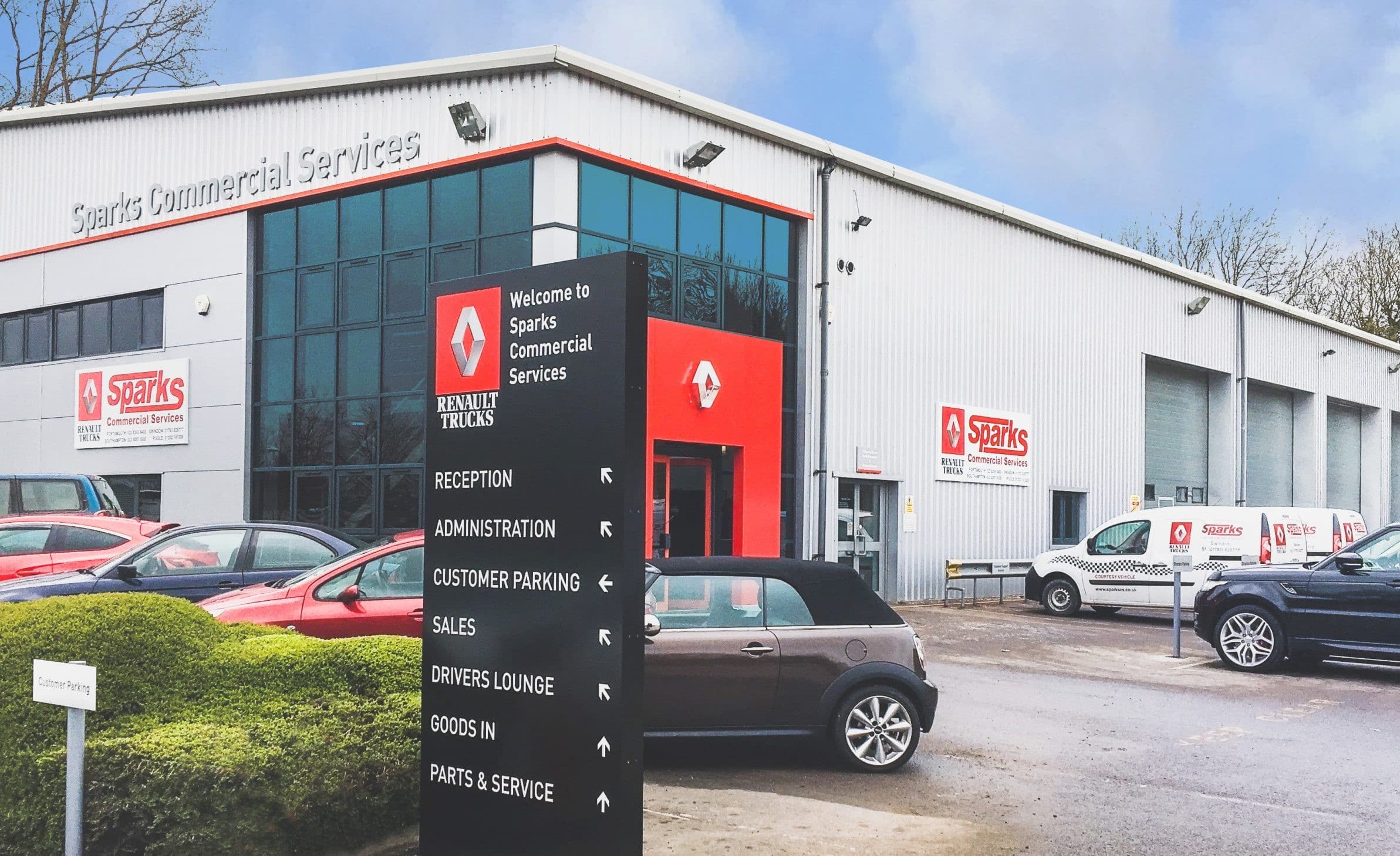 Sparks Commercial Services expands with New Head Office, LCV Sales & EV Education Hub in Southampton