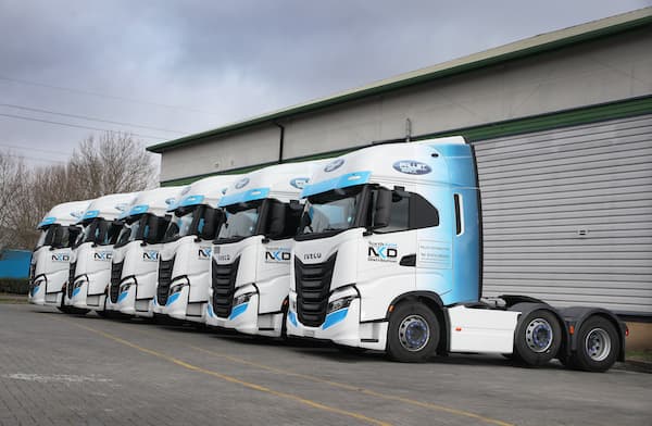FLEXIBLE IVECO S-WAY TRUCKS JOIN THE GROWING NORTH KENT DISTRIBUTION FLEET