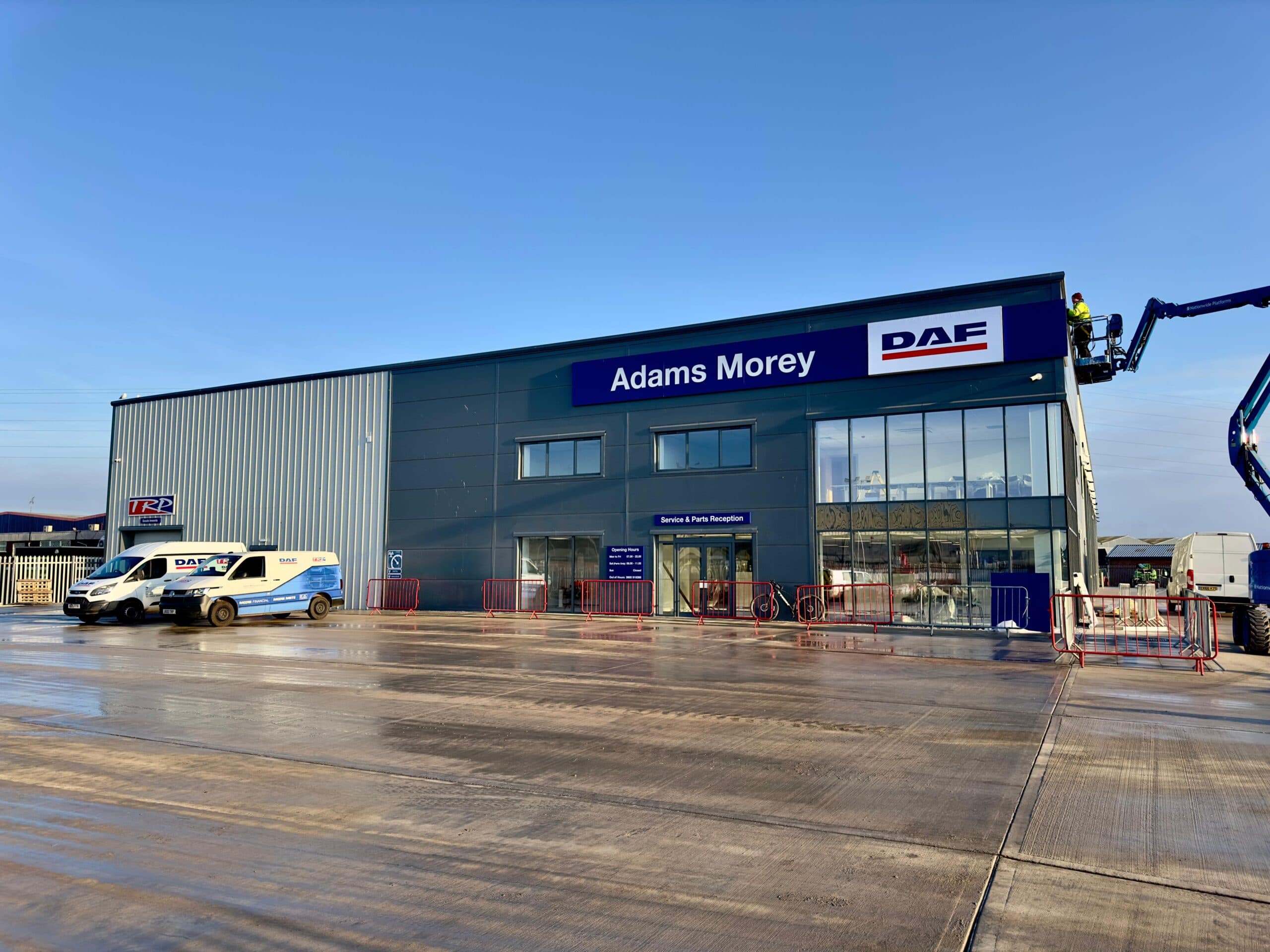 DAF dealer Adams Morey opens new site in Bridgwater