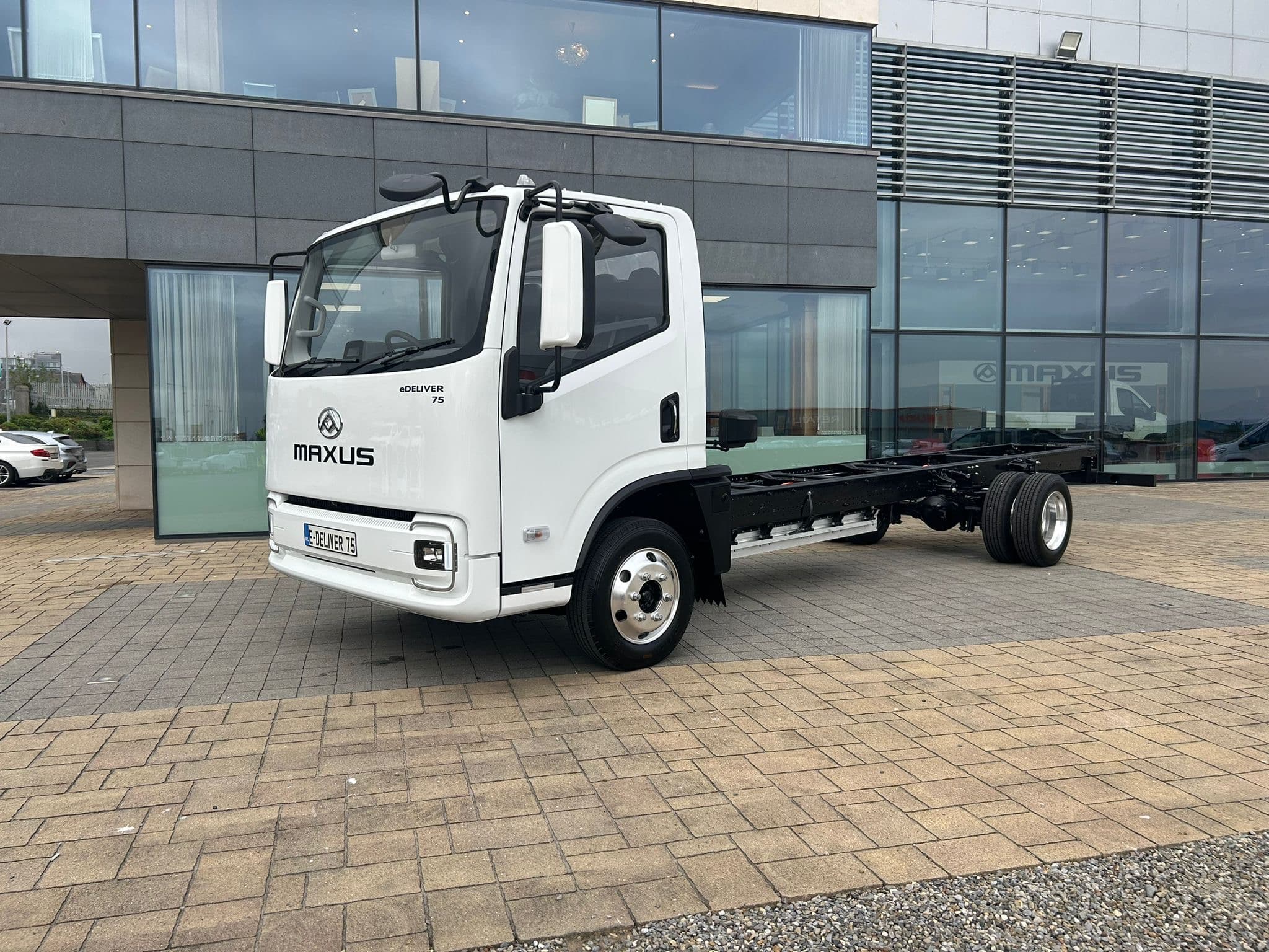 MAXUS launches new eDELIVER 75electric truck
