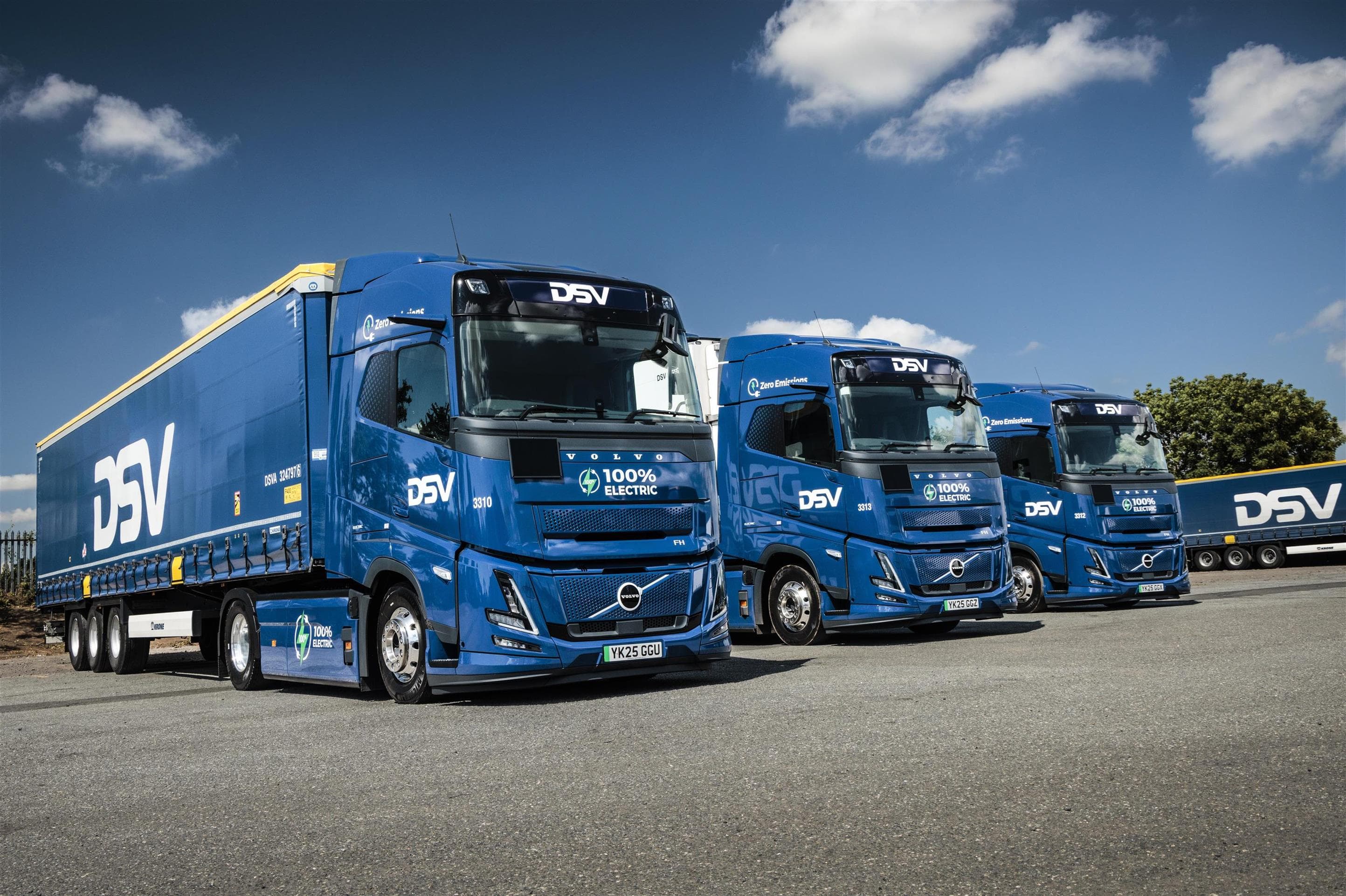DSV welcomes four Volvo FH Aero Electric trucks as part of landmark order