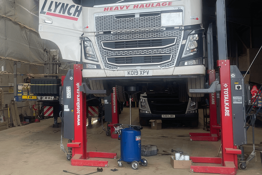 UPGRADED COLUMN LIFTS FOR L LYNCH PLANT HIRE & HAULAGE