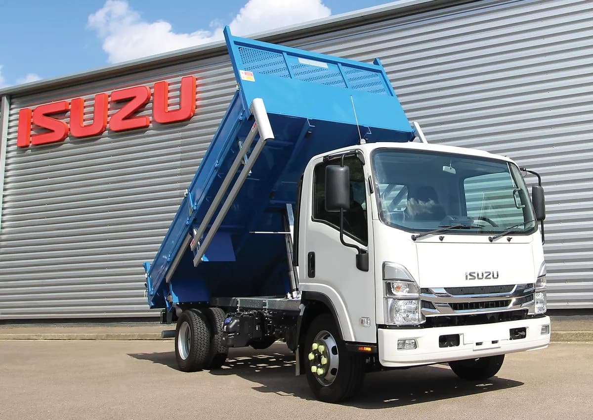 Isuzu Truck UK Leads 7.5-Tonne Market in 2023