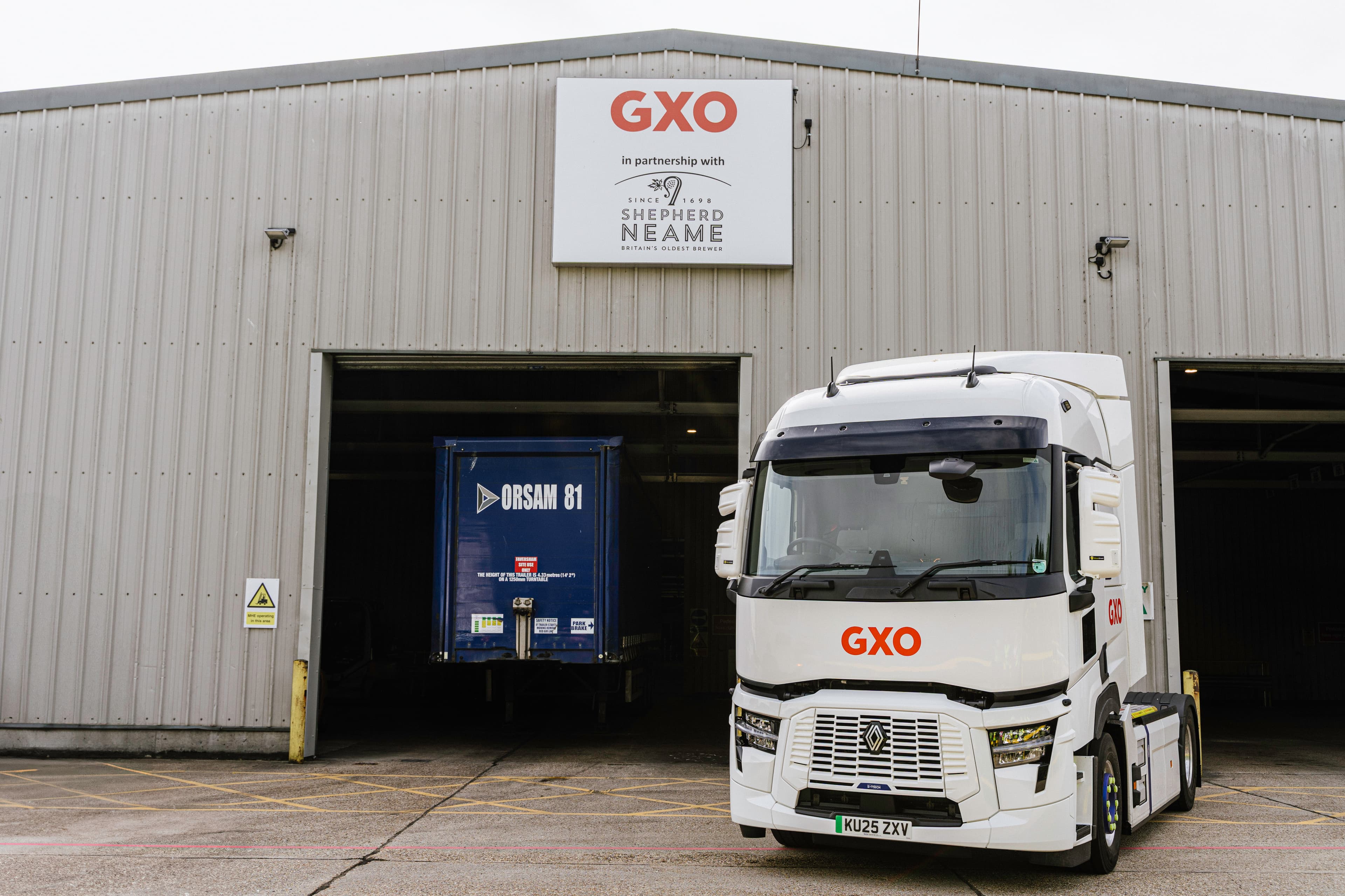 GXO and Shepherd Neame roll out first Renault Trucks E-Tech Ts