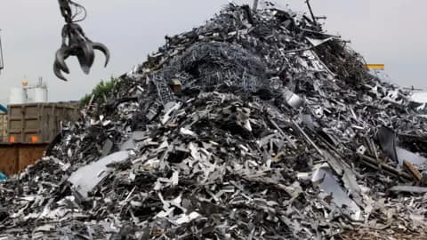 Metals recycling company files for liquidation