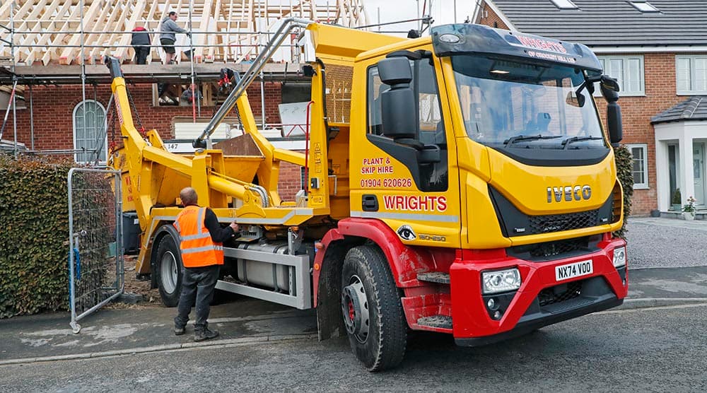 THE HARSH 18T SKIPLOADER – CLEARLY THE WRIGHT STUFF!