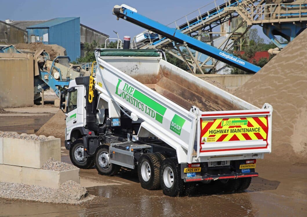 SIX NEW TIPPERS PUT THOMPSONS IN THE LIME-LITE!