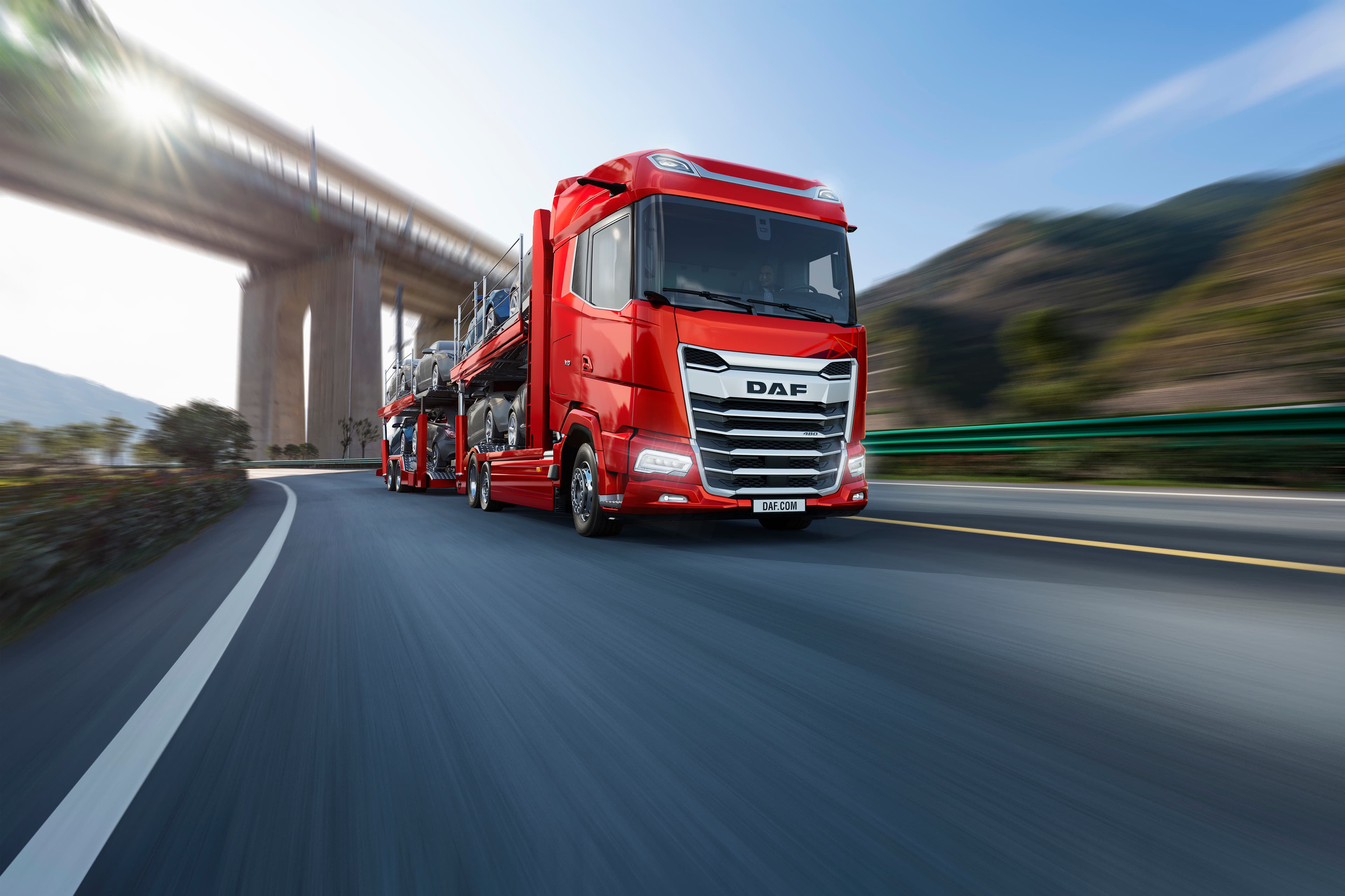 DAF introduces chassis for car transport