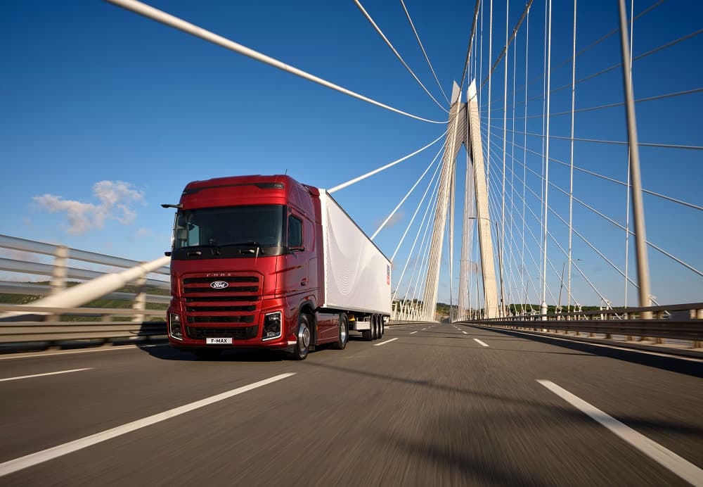 Ford Trucks reveals new generation F-MAX tractor unit