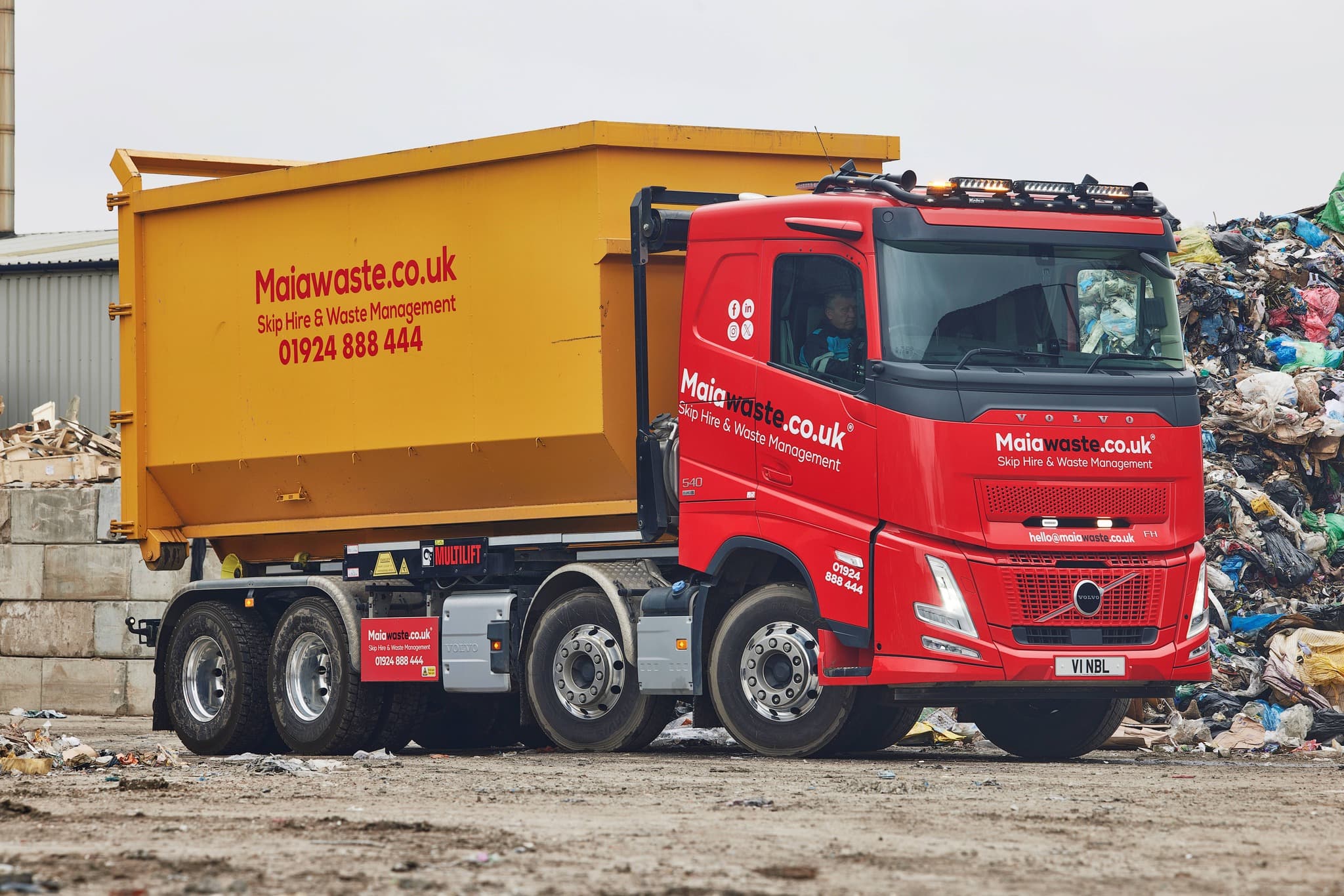 Maia Waste sticks with Volvo for latest hookloader rigid
