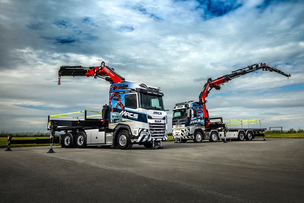 The first two FASSI 905R TECHNO cranes in the UK!
