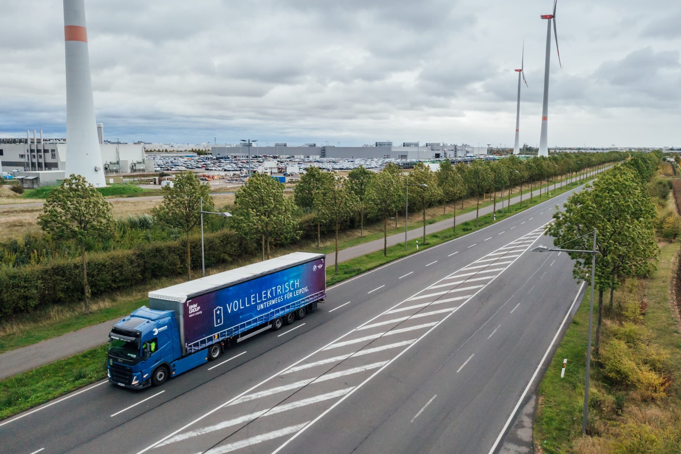Lower-emissions transport: Electric trucks for electric components