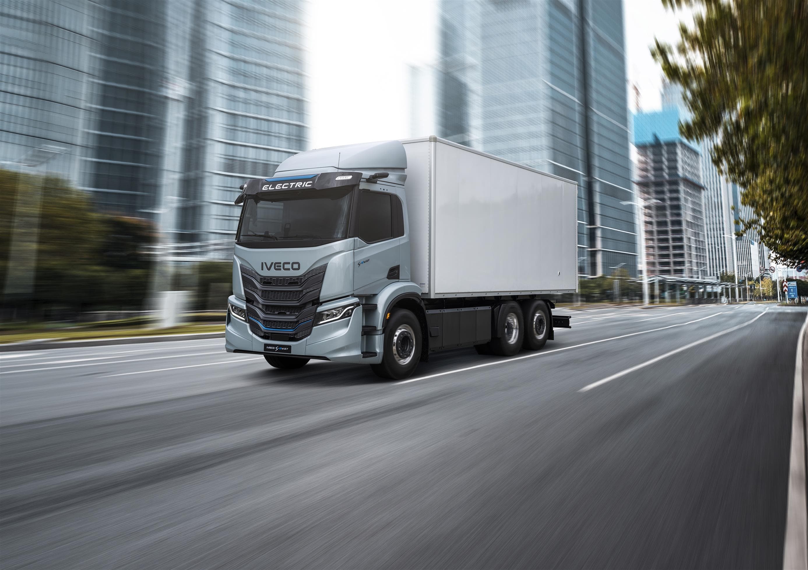Iveco S-Way range expands with new S-eWay rigid