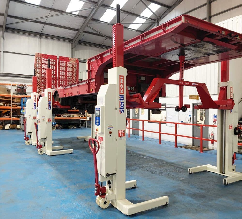 Stertil-Koni Mobile Column Lifts for Heavy Trailer Maintenance