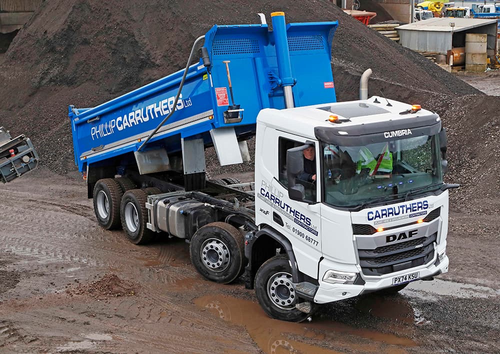 NEW CARRUTHERS DAF XDCs SHOW WHY HARSH FRONT END GEARS ARE LOVED BY ALL