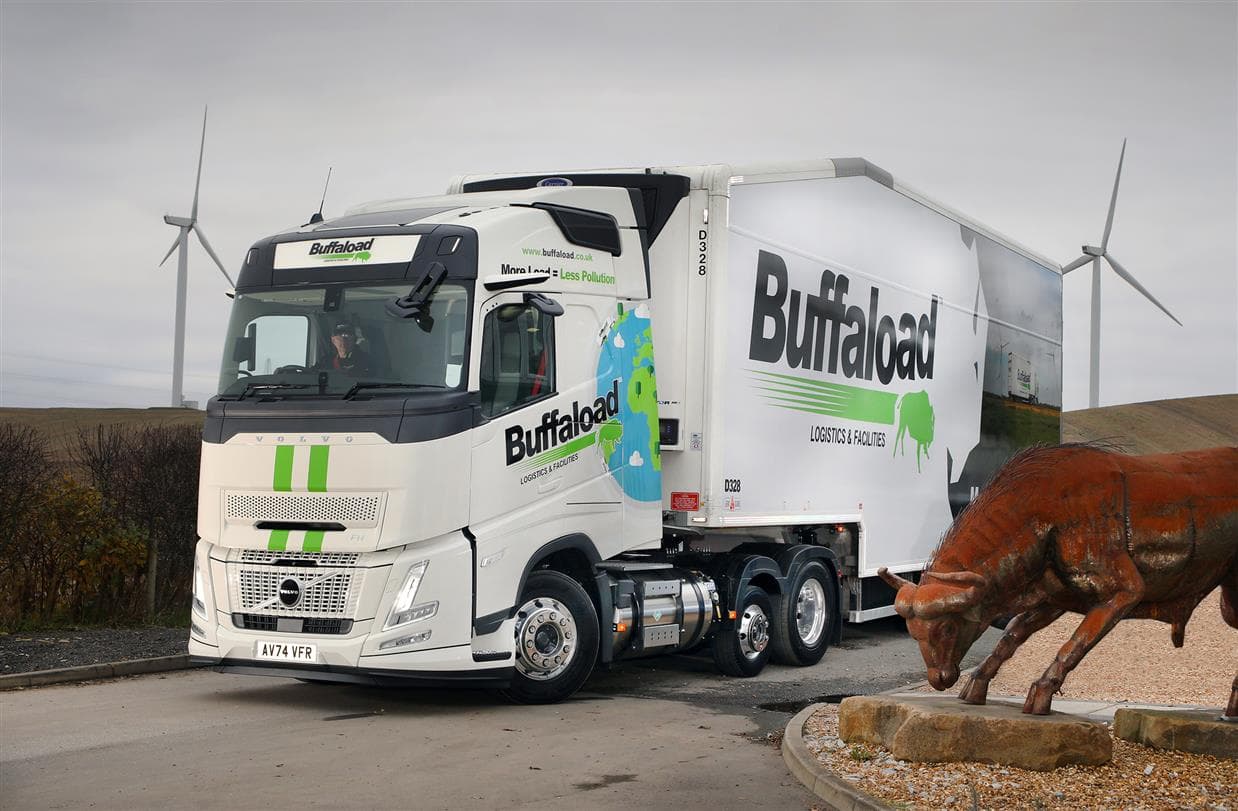 Twenty new FH Aero Gas-Powered trucks steer Buffaload closer to its green ambitions