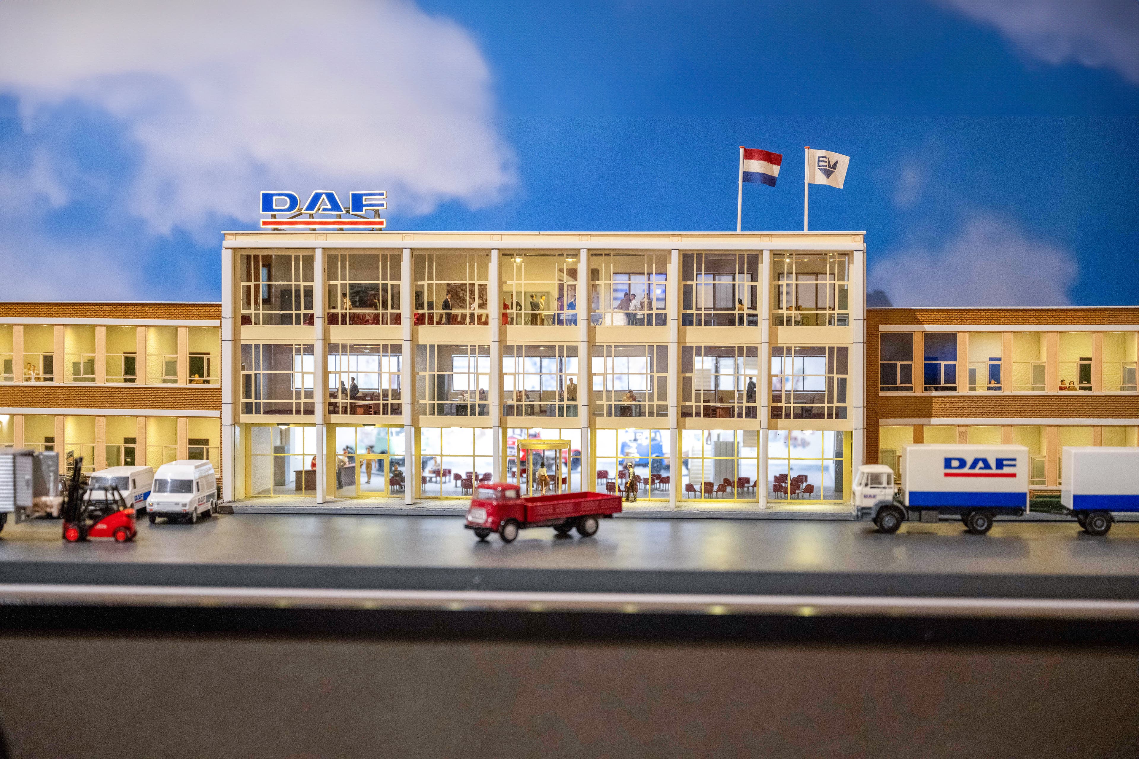Model of iconic DAF building showcased at DAF Museum