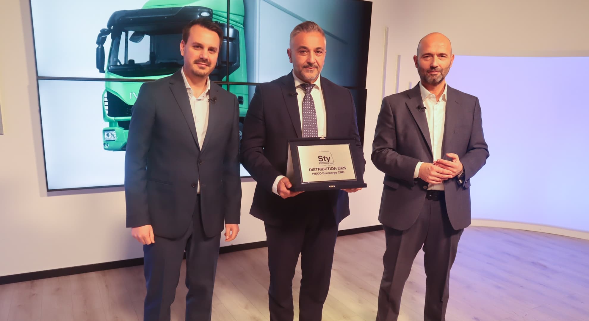 Eurocargo CNG wins prestigious Sustainable Truck of the Year award