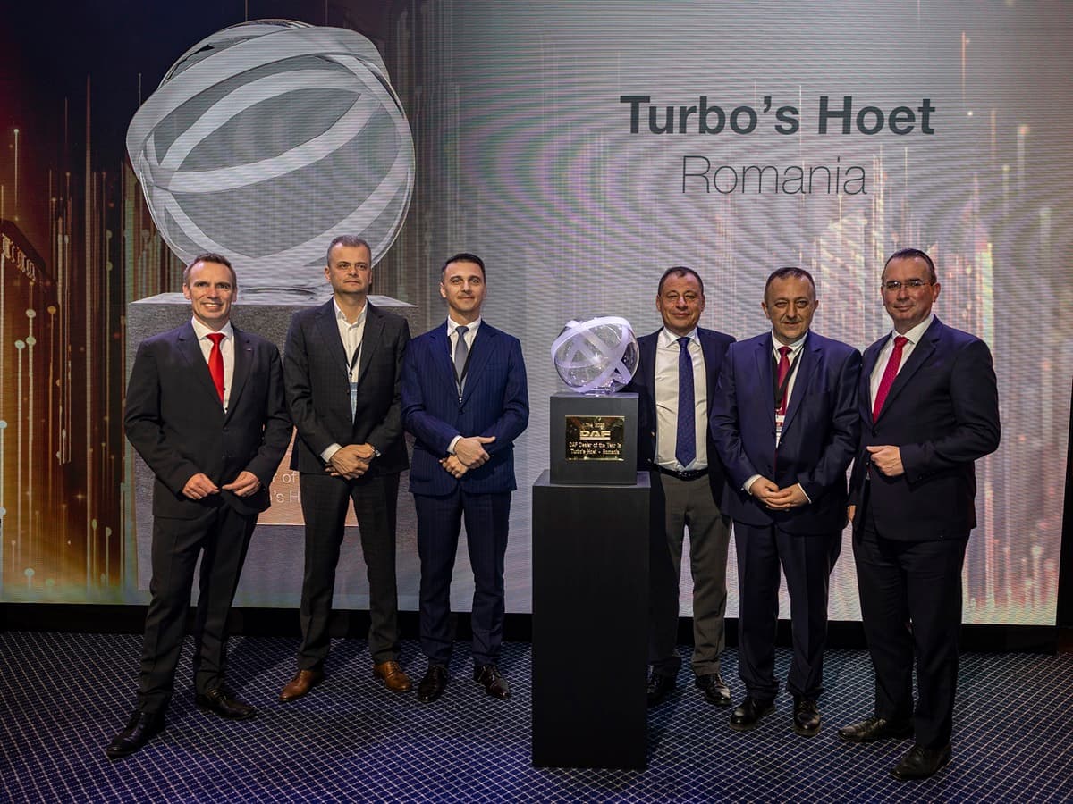 DAF names ‘International Dealers of the Year 2025’