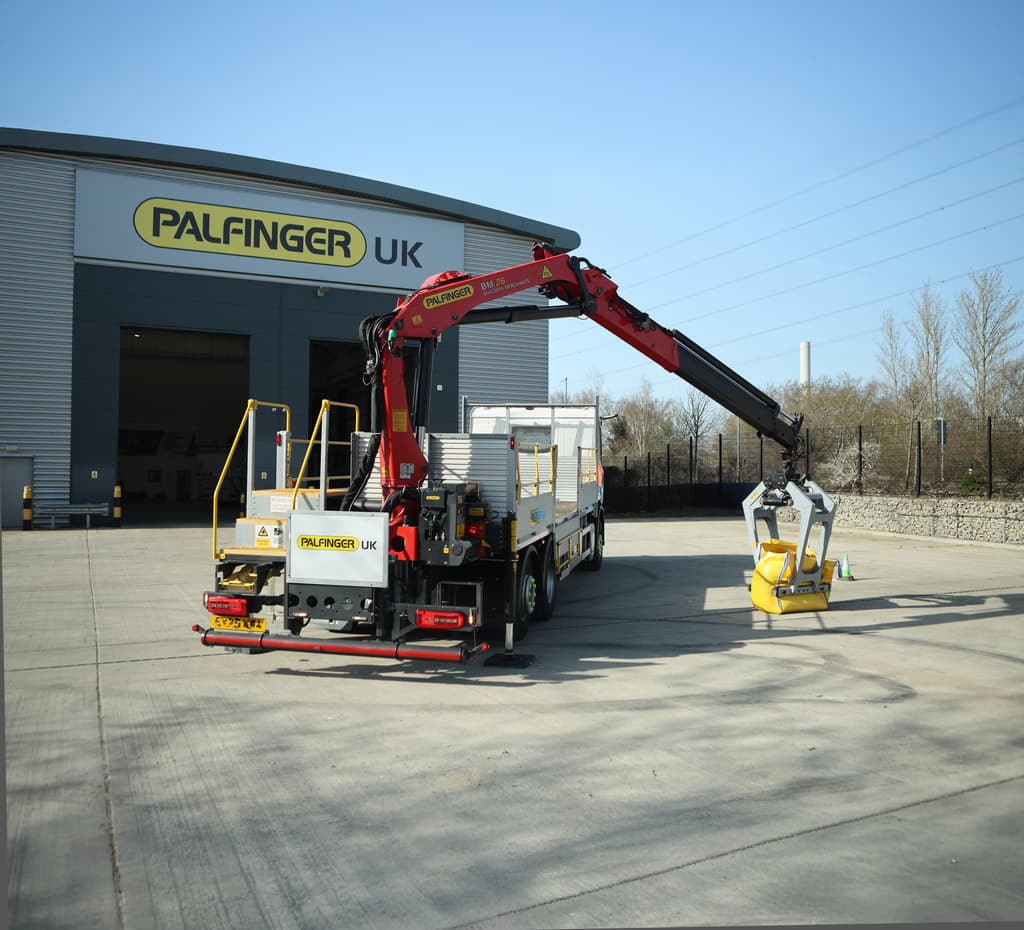 PALFINGER UK EXTENDS BUILDERS MERCHANTS’ RANGE