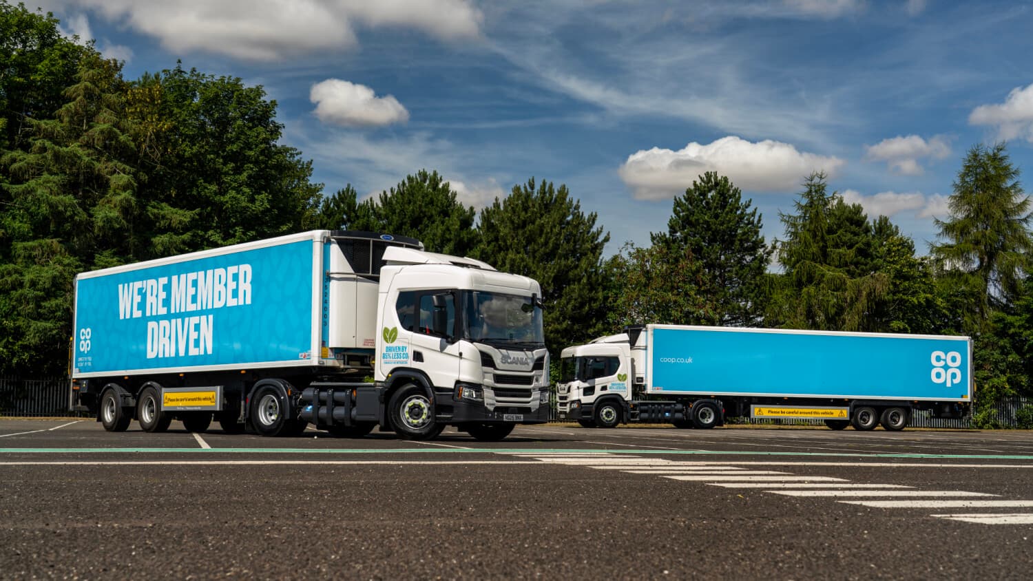 Co-op takes delivery of 30 new Scania CNG tractor units