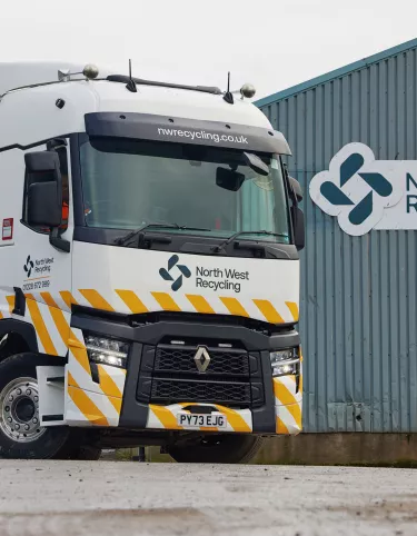 North West Recycling expands fleet with new Renault Trucks T520