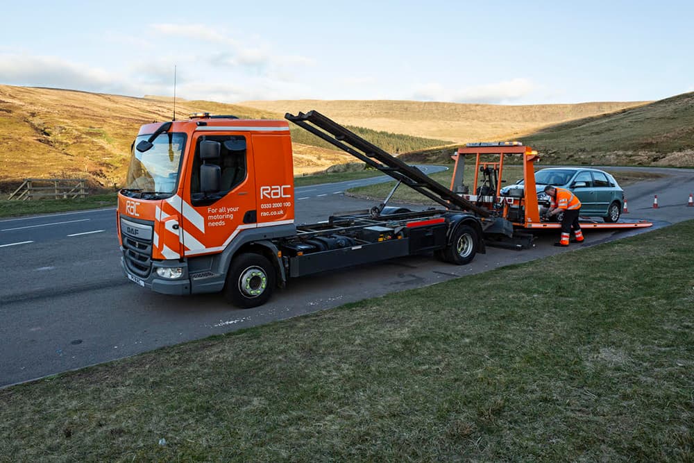 RAC trials HVO to run seven of its HQ-based recovery trucks